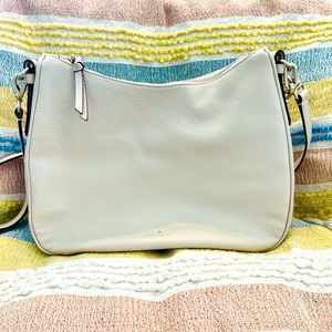 *Authentic* KATE SPADE SHOULDER BAG!